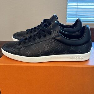 Louis Vuitton Black Leather Sneakers
